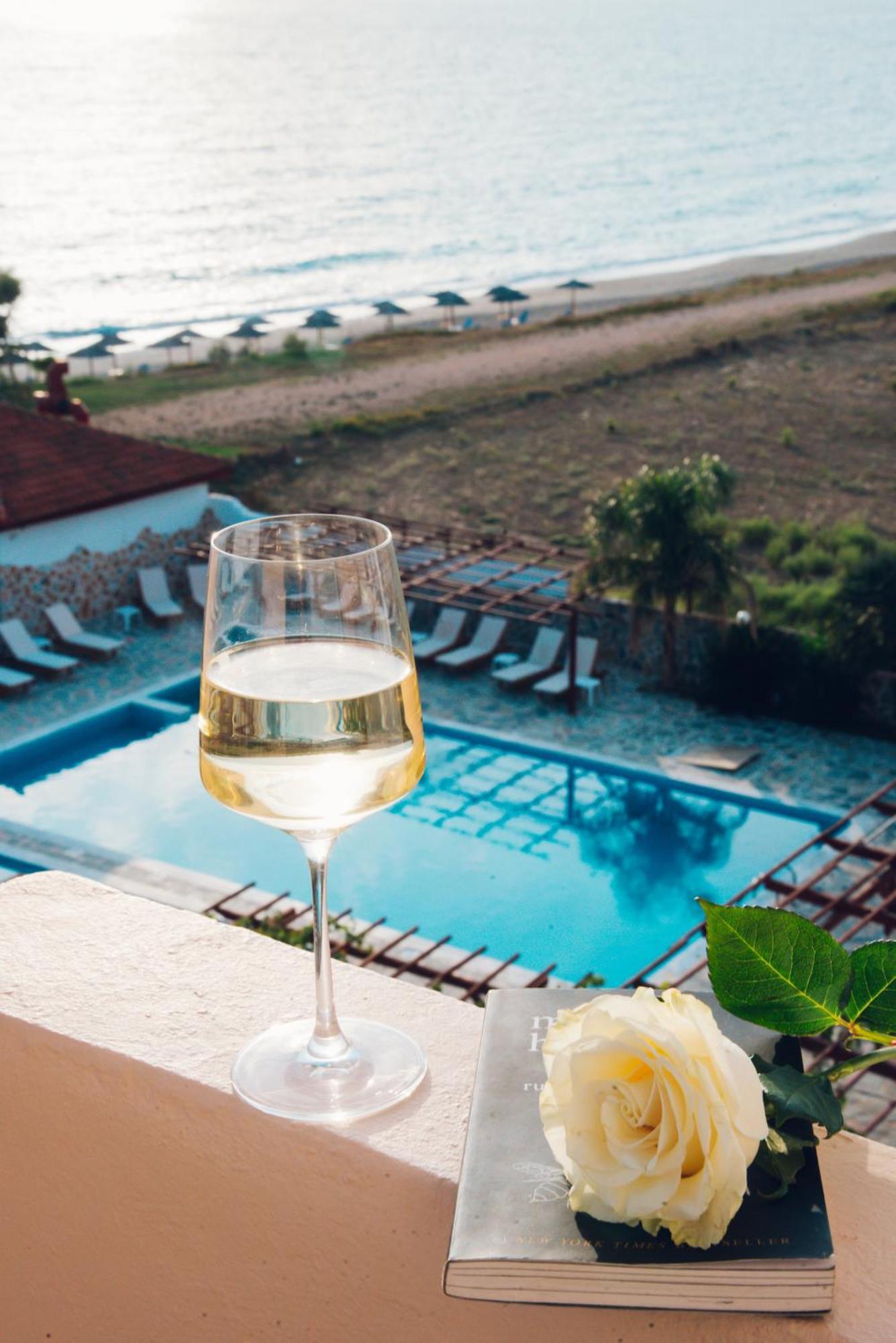 Poseidon Beach Hotel Kastrosikia Eksteriør bilde