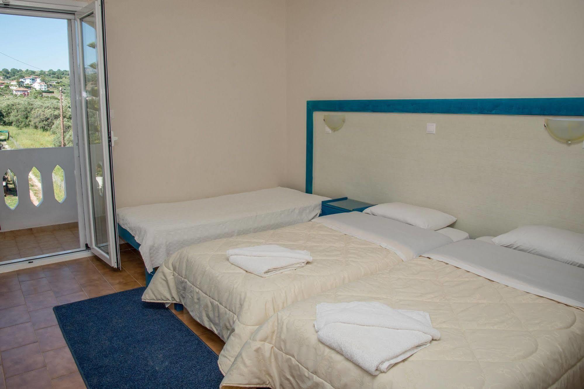 Poseidon Beach Hotel Kastrosikia Eksteriør bilde