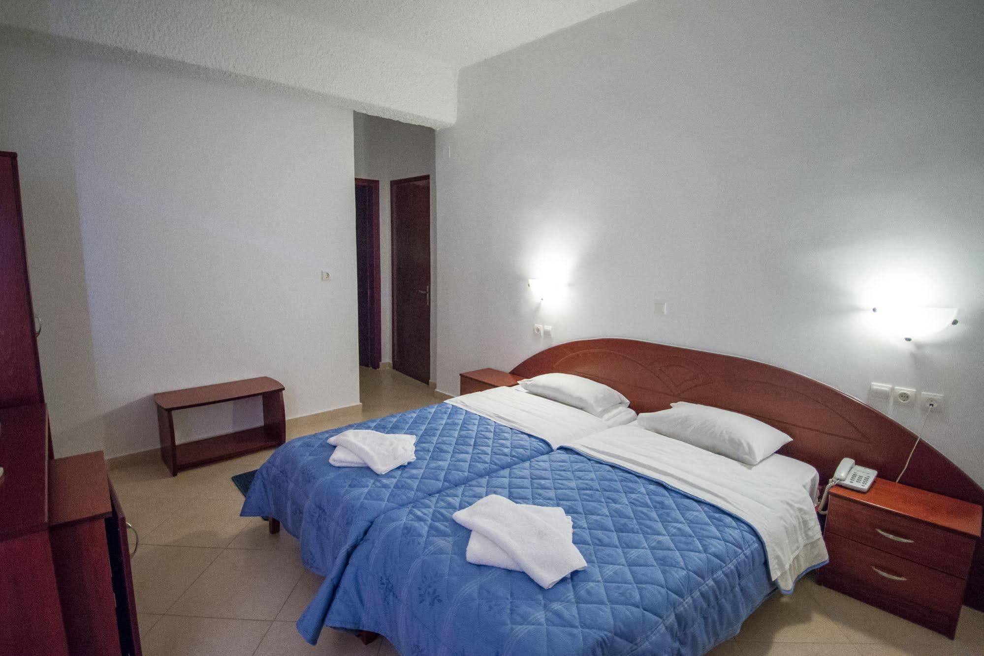 Poseidon Beach Hotel Kastrosikia Eksteriør bilde